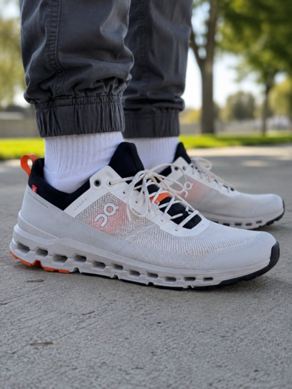 On Cloudultra Men’s Size 13 White Black Orange Trail Running Shoes
